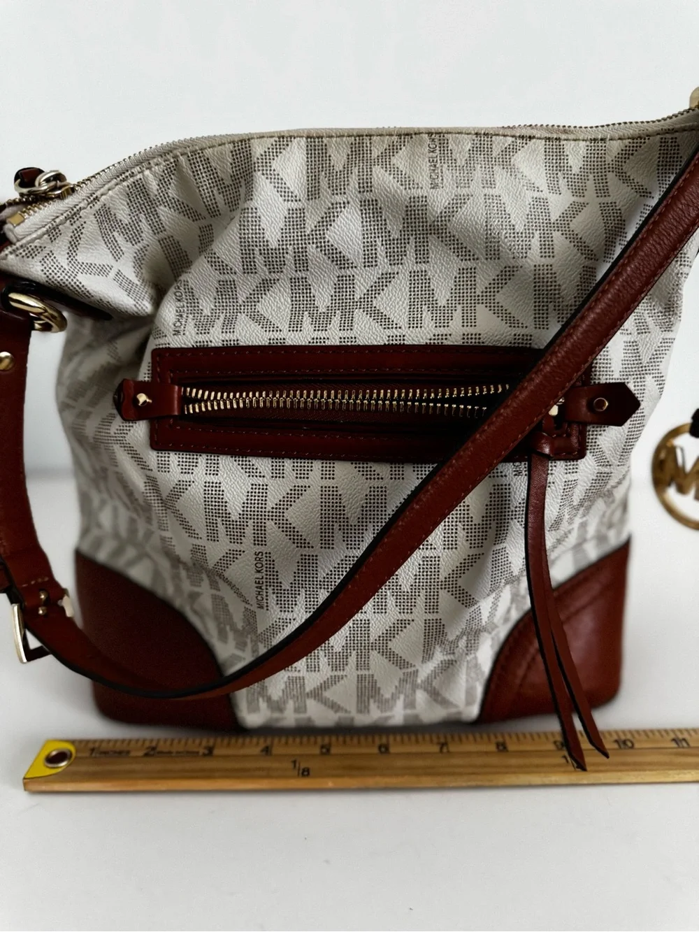 Michael Kors Cream and Brown Signature MK shoulder Bag no liner